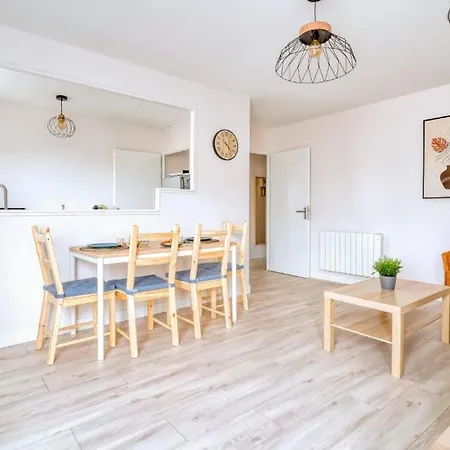 Apartment Sarah Courcouronnes